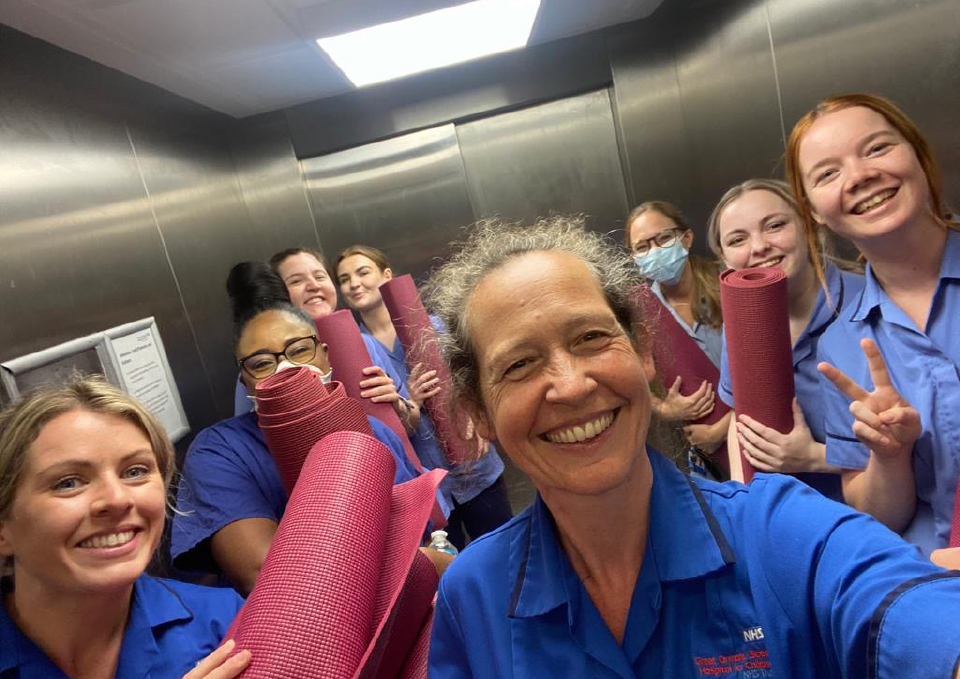 Hospital yoga - team