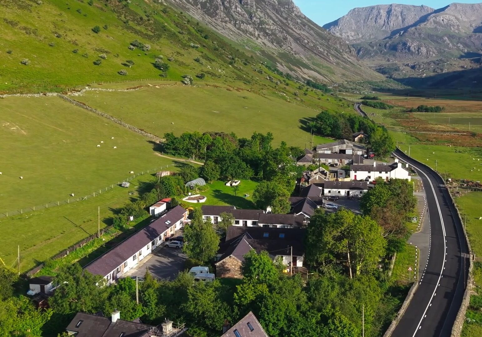 top_view_lodge_sml_valley